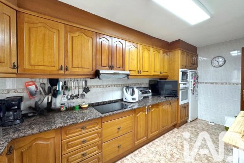 Apartament w Tarragona, Hiszpania 4 sypialnie, 312 mkw. nr 172643 – zdjęcie 13