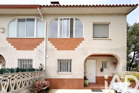 Apartament w Tarragona, Hiszpania 4 sypialnie, 312 mkw. nr 172643 – zdjęcie 3