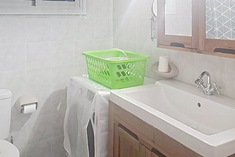 Apartment for sale in Yaiza, Lanzarote, Spain 2 bedrooms, 97 sq.m. No. 172647 - photo 9