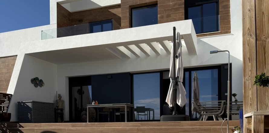 Townhouse in Finestrat, Alicante, Spain 3 bedrooms, 142 sq.m. No. 149784