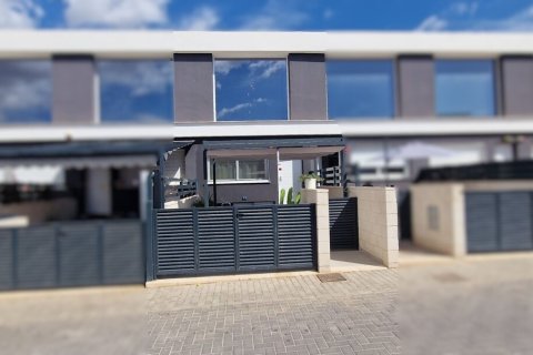 Townhouse zum Verkauf in Gran Alacant, Alicante, Spanien 2 Schlafzimmer, 75 m2 Nr. 149783 - Foto 2