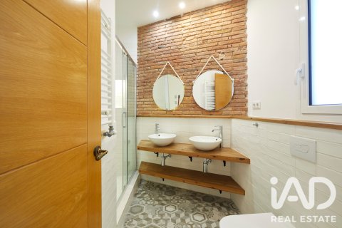Apartment à vendre à Barcelona, Espagne, 1 chambre, 61 m2 No. 187856 - photo 16