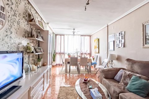 Продажа квартиры Бенидорм, Аликанте, Испания 2 спальни, 71м2 №133285 - фото 13