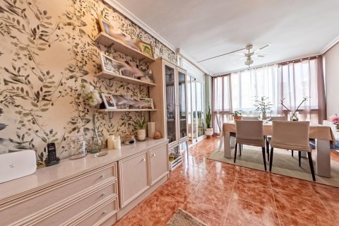 Продажа квартиры Бенидорм, Аликанте, Испания 2 спальни, 71м2 №133285 - фото 26