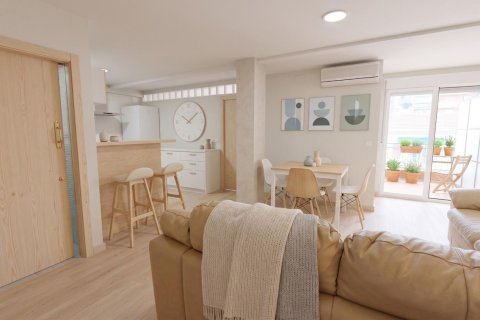 Apartment for sale in Alicante, Spain 3 bedrooms, 92 sq.m. No. 183469 - photo 2
