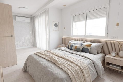 Apartment for sale in Alicante, Spain 3 bedrooms, 92 sq.m. No. 183469 - photo 8