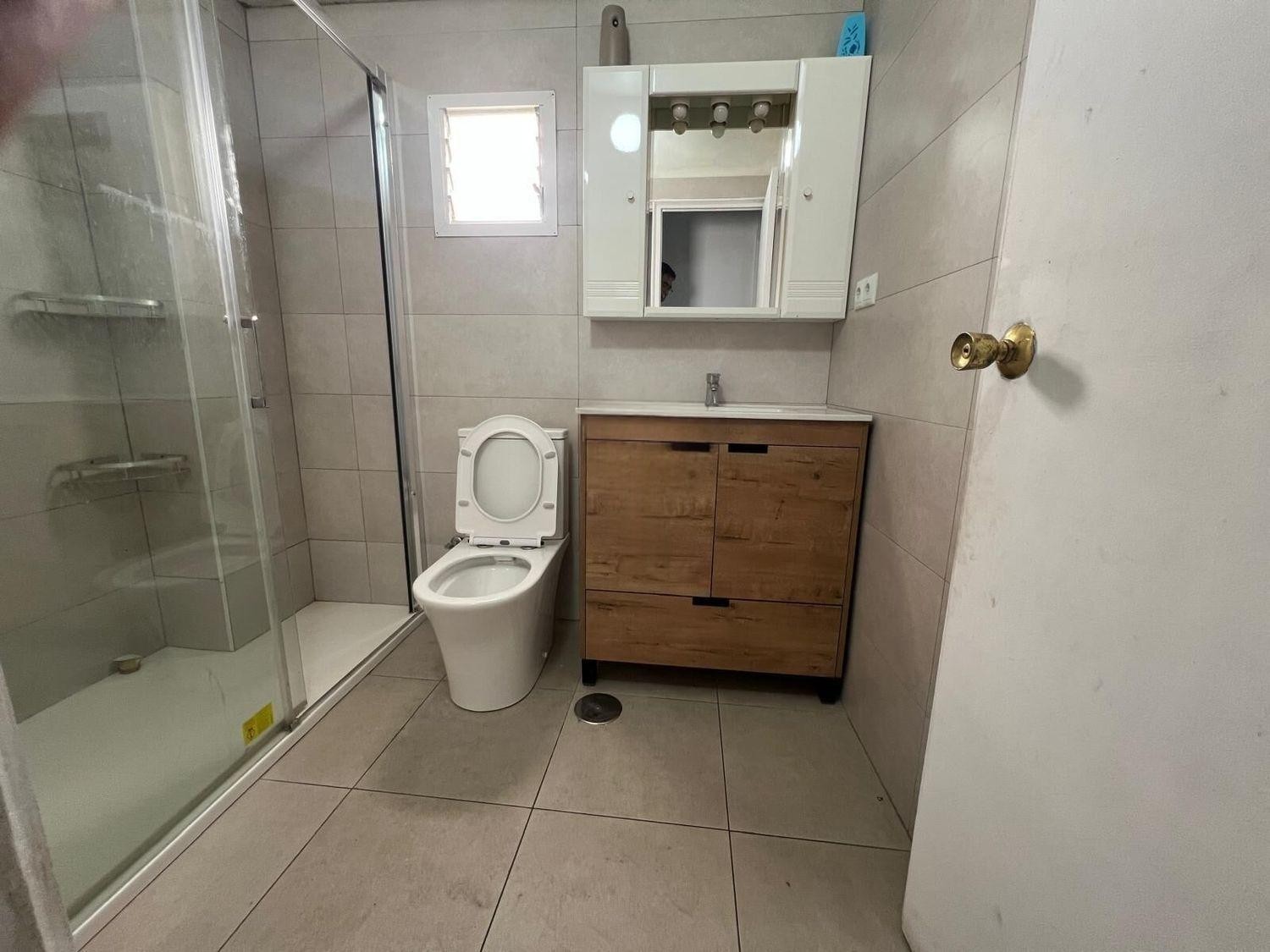 Appartamento a Dehesa De Campoamor, Alicante, Spagna 3 camere da letto, 96 mq. N° 183472