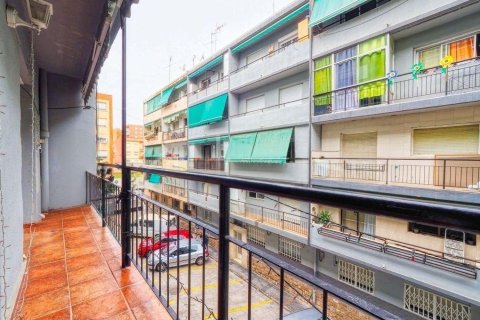 Apartment for sale in Alicante, Spain 3 bedrooms, 63 sq.m. No. 183471 - photo 23