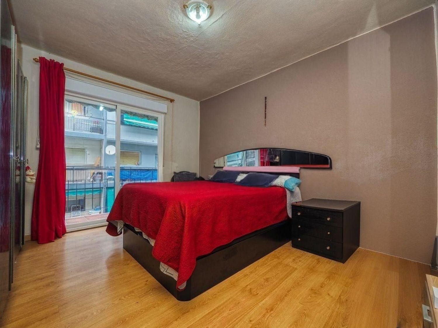 Apartment in Alicante, Spain 3 bedrooms, 63 sq.m. No. 183471