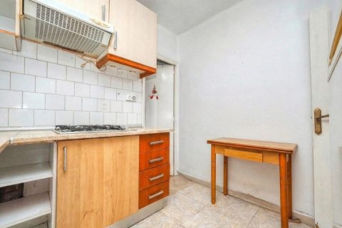 Apartment for sale in Alicante, Spain 3 bedrooms, 63 sq.m. No. 183471 - photo 7