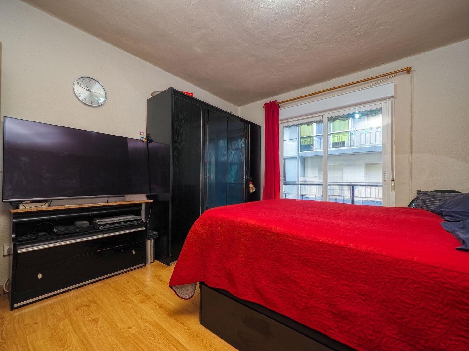Apartment in Alicante, Spain 3 bedrooms, 63 sq.m. No. 183471