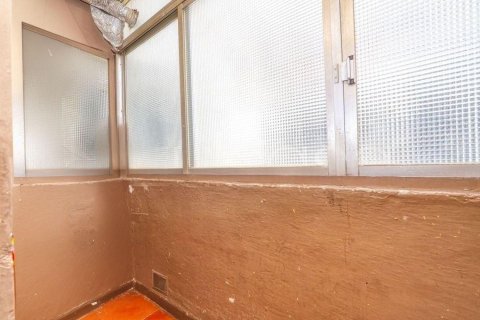 Apartment for sale in Alicante, Spain 3 bedrooms, 63 sq.m. No. 183471 - photo 6