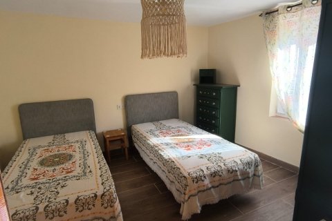 Huvila myytävänä Pajares De Los Oteros, Leon, Espanja, 2 makuuhuonetta, 260 m2 No. 187793 - kuva 17