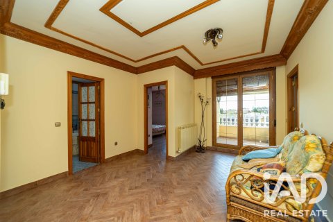 Продажа дома в Сан Андрес дель Рабанедо, Леон, Испания 5 спален, 366м2 №187791 - фото 30