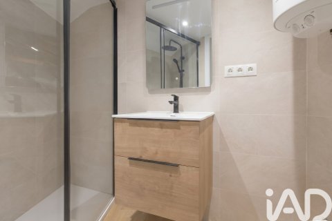 Продажа квартиры в Мадрид, Испания 1 спальня, 45м2 №187795 - фото 19