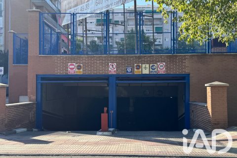 Garage for sale in Alcorcon, Madrid, Spain 9.6 sq.m. No. 187796 - photo 13