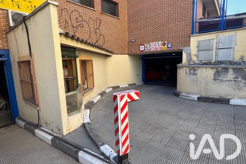 Garage for sale in Alcorcon, Madrid, Spain 9.6 sq.m. No. 187796 - photo 8