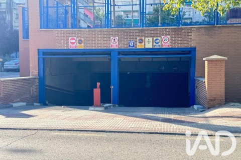 Garage for sale in Alcorcon, Madrid, Spain 9.6 sq.m. No. 187796 - photo 10