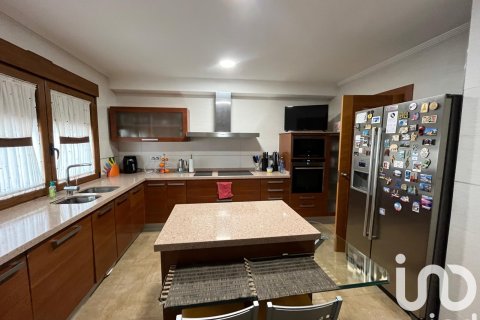 Māja pārdošanā Ciudad Rodrigo, Salamanca, Spānijā 4 istabas, 422 m2 Nr. 153453 - attēls 8