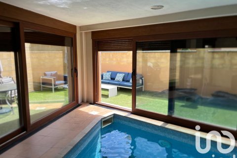 Māja pārdošanā Ciudad Rodrigo, Salamanca, Spānijā 4 istabas, 422 m2 Nr. 153453 - attēls 4