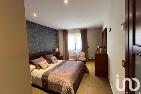 Māja pārdošanā Ciudad Rodrigo, Salamanca, Spānijā 4 istabas, 422 m2 Nr. 153453 - attēls 5