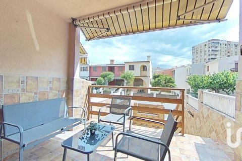 Продажа таухауса в Беникассим, Кастельон, Испания 2 спальни, 102м2 №153449 - фото 3