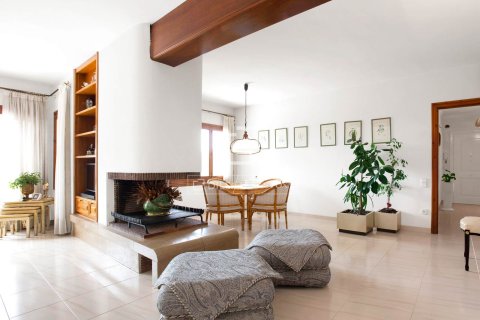 Villa in vendita a Sant Pol de Mar, Barcelona, Spagna 5 camere da letto, 414 mq. N° 150919 - foto 4