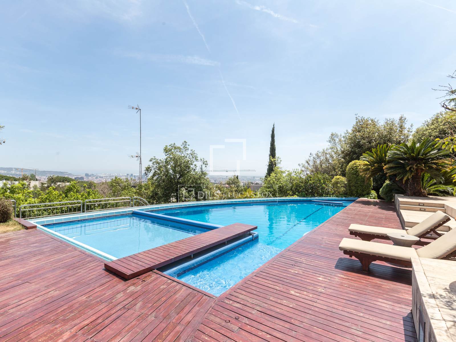 Villa in Esplugues de Llobregat, Barcelona, Spanien 8 Schlafzimmer, 826 m2 Nr. 150918