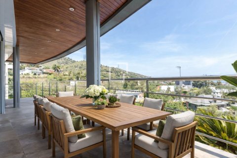 Villa till salu i Esplugues de Llobregat, Barcelona, Spanien 8 sovrum, 826 kvm. Nr. 150918 - foto 7