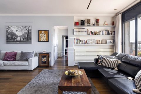 Penthouse w Barcelona, Hiszpania 5 sypialni, 346 mkw. nr 150920 – zdjęcie 19