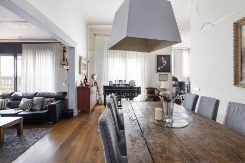 Penthouse w Barcelona, Hiszpania 5 sypialni, 346 mkw. nr 150920 – zdjęcie 25