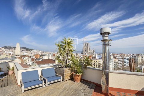 Penthouse w Barcelona, Hiszpania 5 sypialni, 346 mkw. nr 150920 – zdjęcie 12