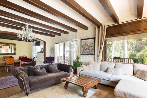Huvila myytävänä Castelldefels, Barcelona, Espanja, 6 makuuhuonetta, 719 m2 No. 150917 - kuva 5