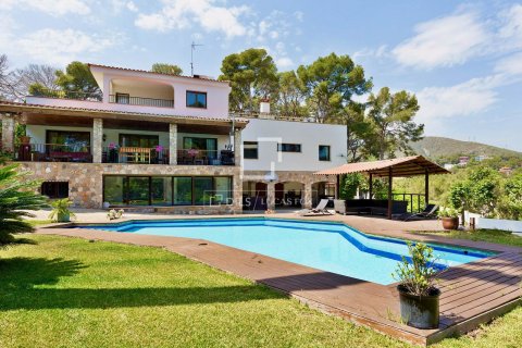 Huvila myytävänä Castelldefels, Barcelona, Espanja, 6 makuuhuonetta, 719 m2 No. 150917 - kuva 1
