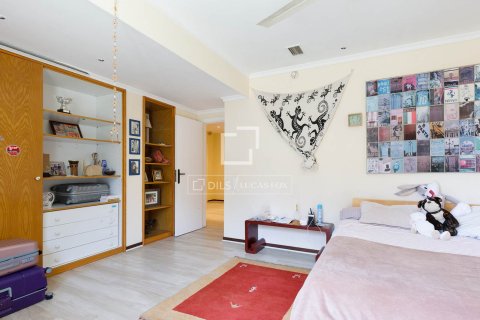 Huvila myytävänä Castelldefels, Barcelona, Espanja, 6 makuuhuonetta, 719 m2 No. 150917 - kuva 25