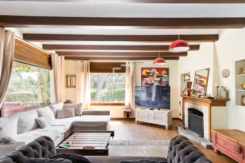 Huvila myytävänä Castelldefels, Barcelona, Espanja, 6 makuuhuonetta, 719 m2 No. 150917 - kuva 6