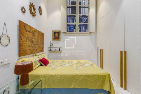 Apartament w Barcelona, Hiszpania 2 sypialnie, 292 mkw. nr 150921 – zdjęcie 23