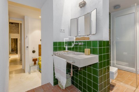 Apartament w Barcelona, Hiszpania 2 sypialnie, 292 mkw. nr 150921 – zdjęcie 25