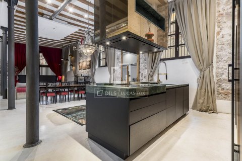 Apartament w Barcelona, Hiszpania 2 sypialnie, 292 mkw. nr 150921 – zdjęcie 15