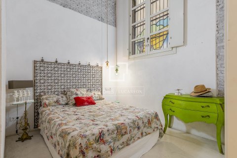 Apartament w Barcelona, Hiszpania 2 sypialnie, 292 mkw. nr 150921 – zdjęcie 28