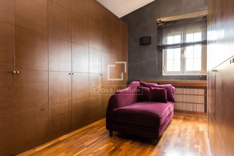 Willa w Esplugues de Llobregat, Barcelona, Hiszpania 5 sypialni, 425 mkw. nr 150916 – zdjęcie 8
