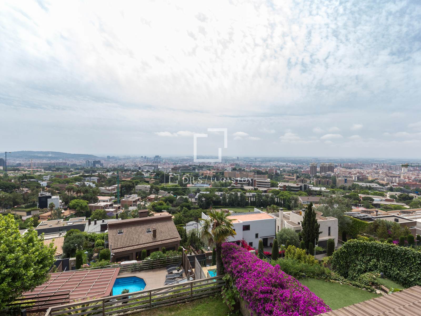Villa Esplugues de Llobregat, Barcelona, Spānijā 5 istabas, 425 m2 Nr. 150916