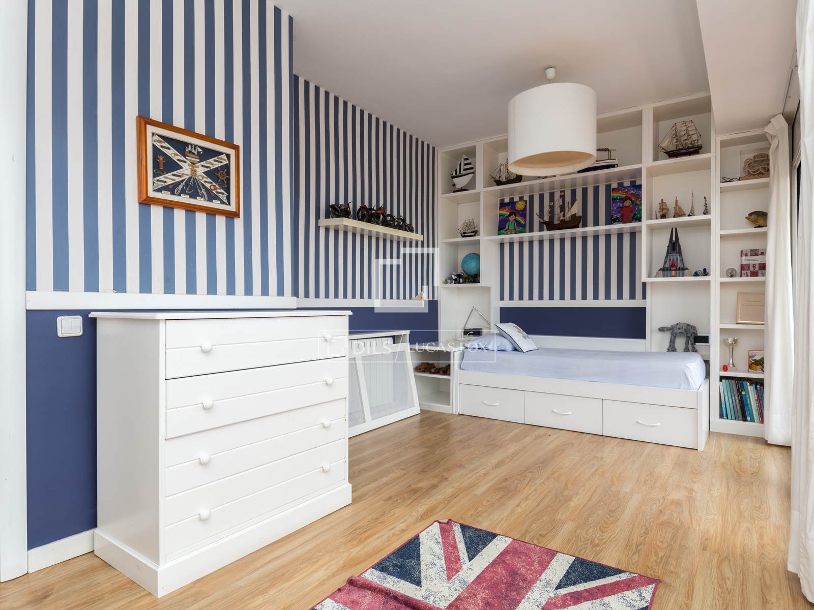 Villa Esplugues de Llobregat, Barcelona, Spānijā 5 istabas, 425 m2 Nr. 150916