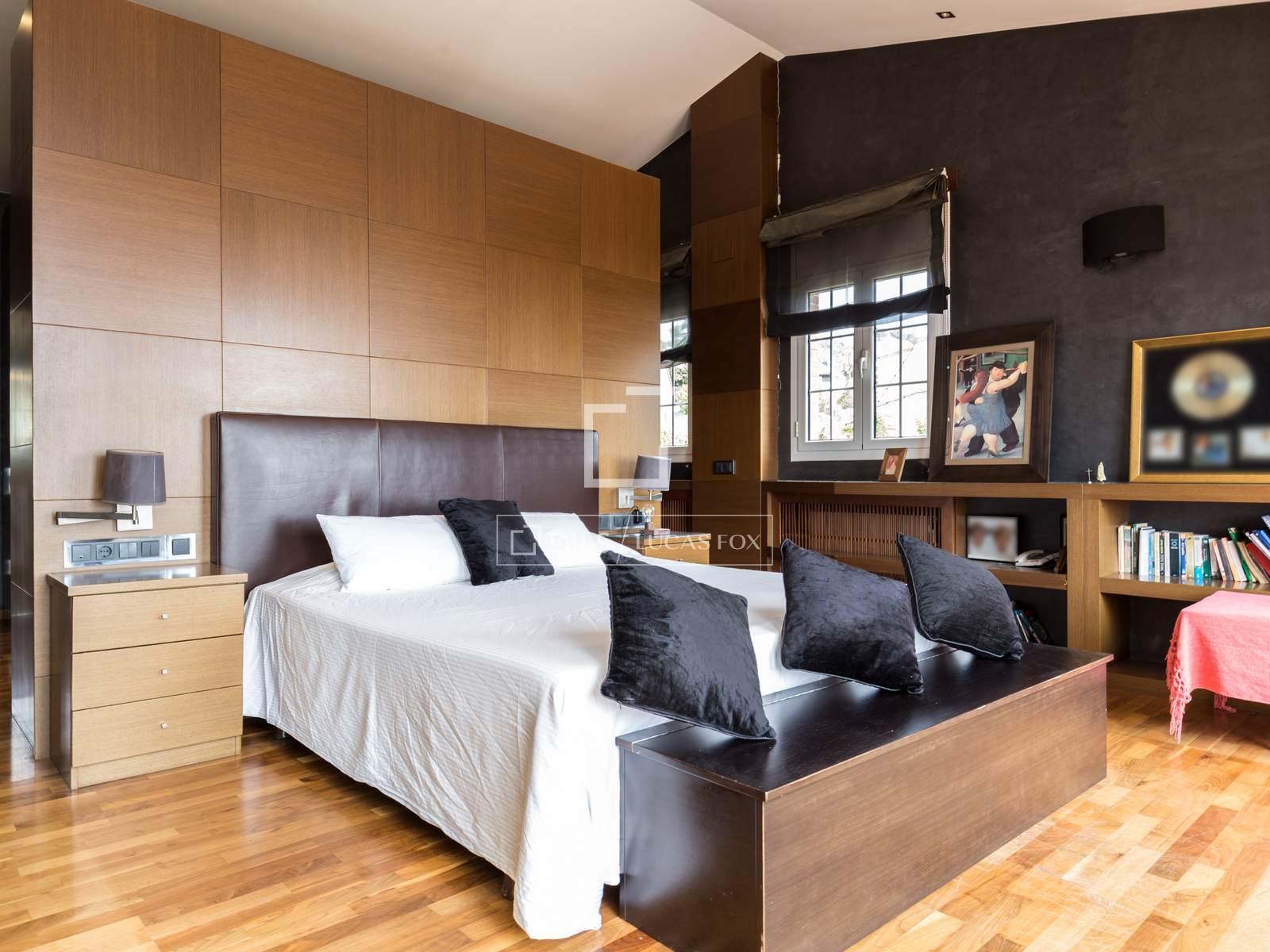 Villa Esplugues de Llobregat, Barcelona, Spānijā 5 istabas, 425 m2 Nr. 150916