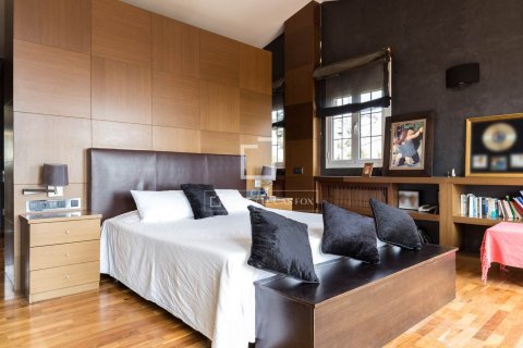 Willa w Esplugues de Llobregat, Barcelona, Hiszpania 5 sypialni, 425 mkw. nr 150916 – zdjęcie 7