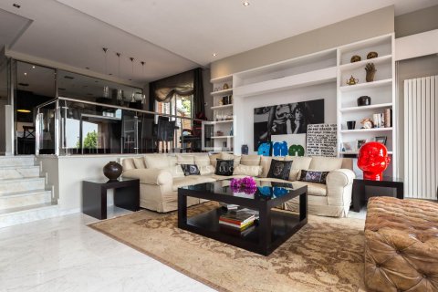 Willa w Esplugues de Llobregat, Barcelona, Hiszpania 5 sypialni, 425 mkw. nr 150916 – zdjęcie 27