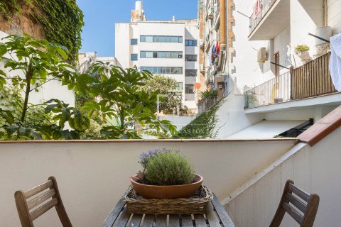 Apartament w Barcelona, Hiszpania 2 sypialnie, 152 mkw. nr 150922 – zdjęcie 22