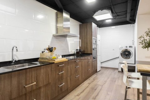 Apartament w Barcelona, Hiszpania 2 sypialnie, 152 mkw. nr 150922 – zdjęcie 10