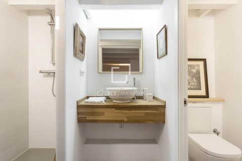 Apartament w Barcelona, Hiszpania 2 sypialnie, 152 mkw. nr 150922 – zdjęcie 25