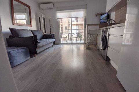 Huoneisto myytävänä Torrevieja, Alicante, Espanja, 1 makuuhuone, 35 m2 No. 183407 - kuva 5